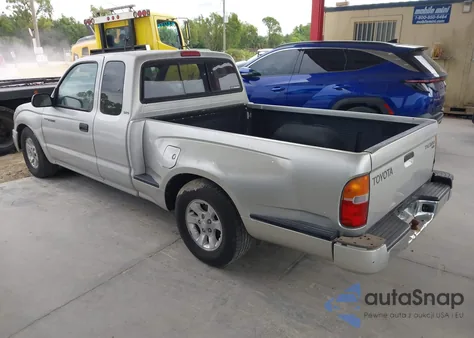 2000 Toyota Tacoma из США, поврежденный, VIN 4TAVL52N1YZ681968